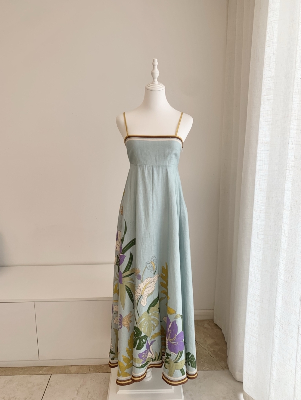 ALEMAIS Alfie Linen Sleeveless A-Line Sundress - Picture 8 of 9